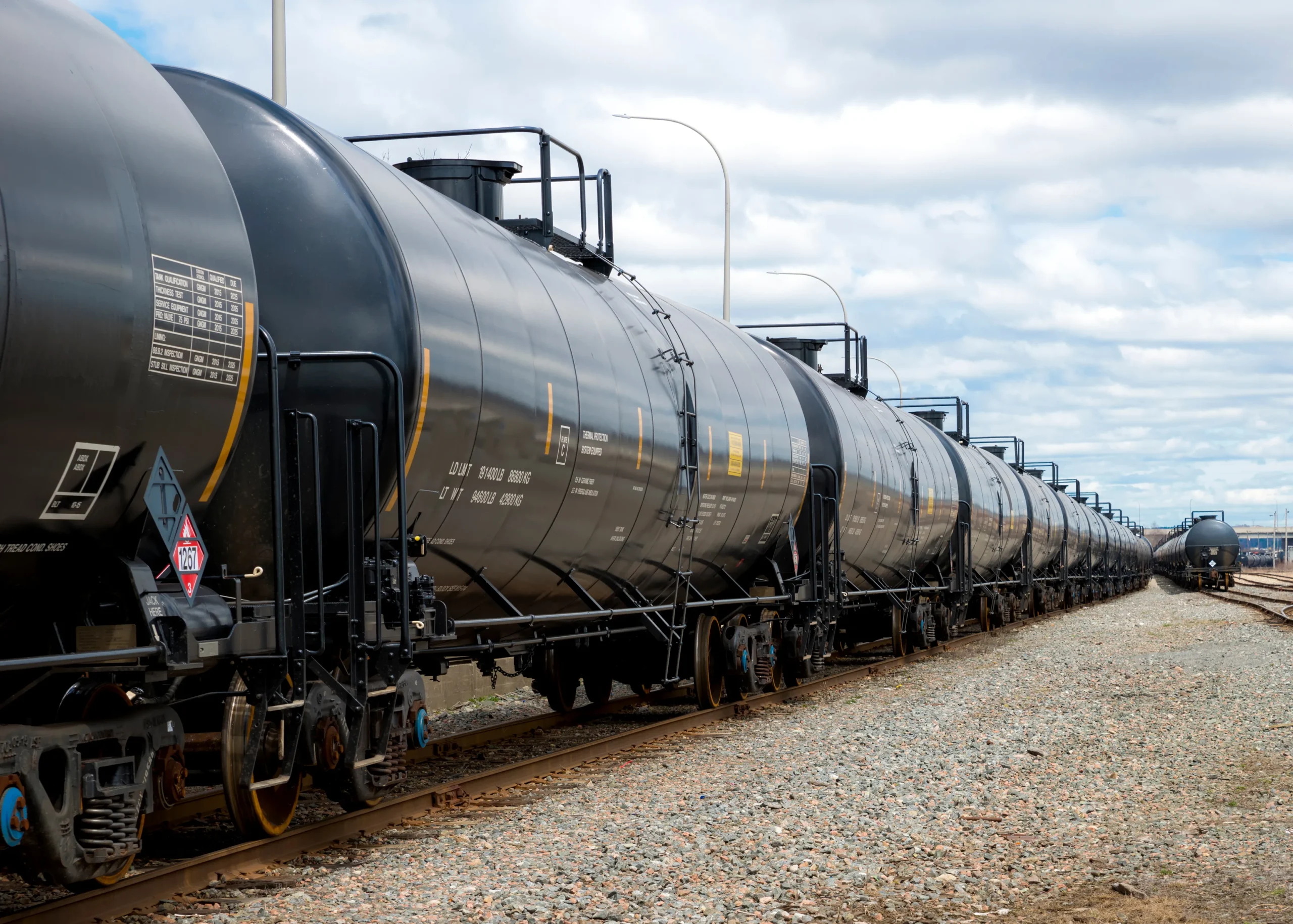 Cross-border petroleum logistics operations between the Gulf Coast and Mexico